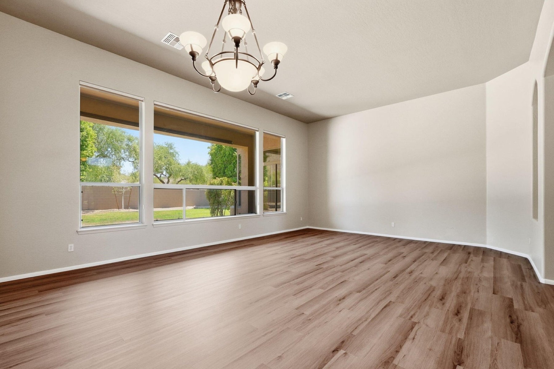  25801 N Lawler Loop¦Phoenix, AZ - 物件實景