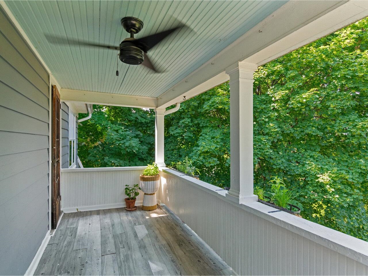 Burlington, Vermont, 05401, United States, 3 Bedrooms Bedrooms, ,2 BathroomsBathrooms,Residential,For Sale,1906339