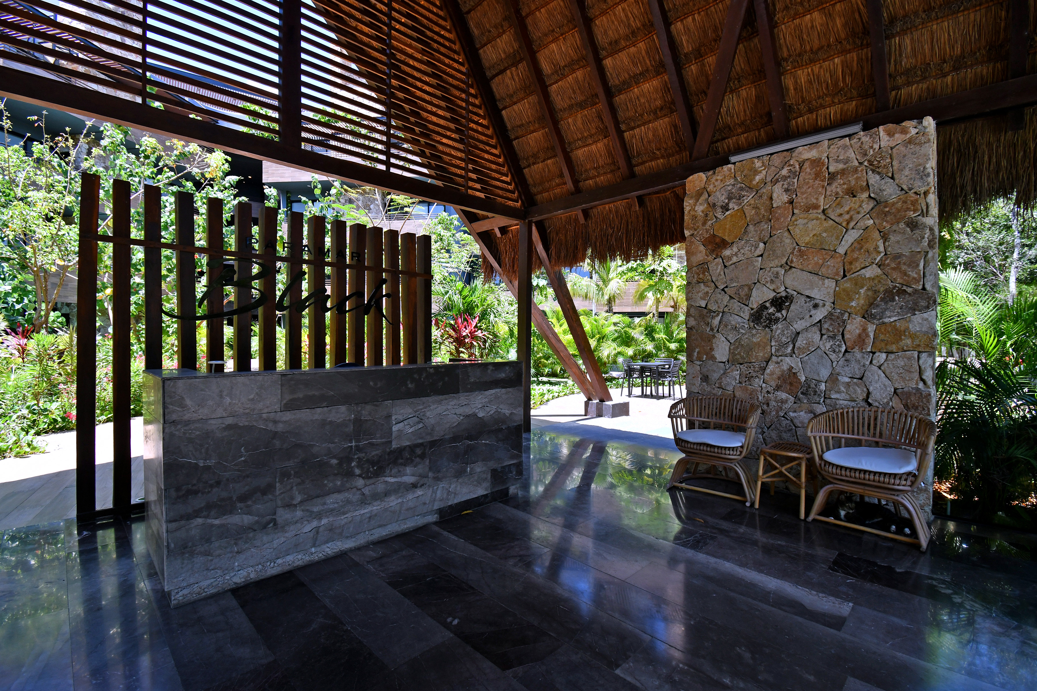  Black Essence of Contemporary Luxury - 物件實景