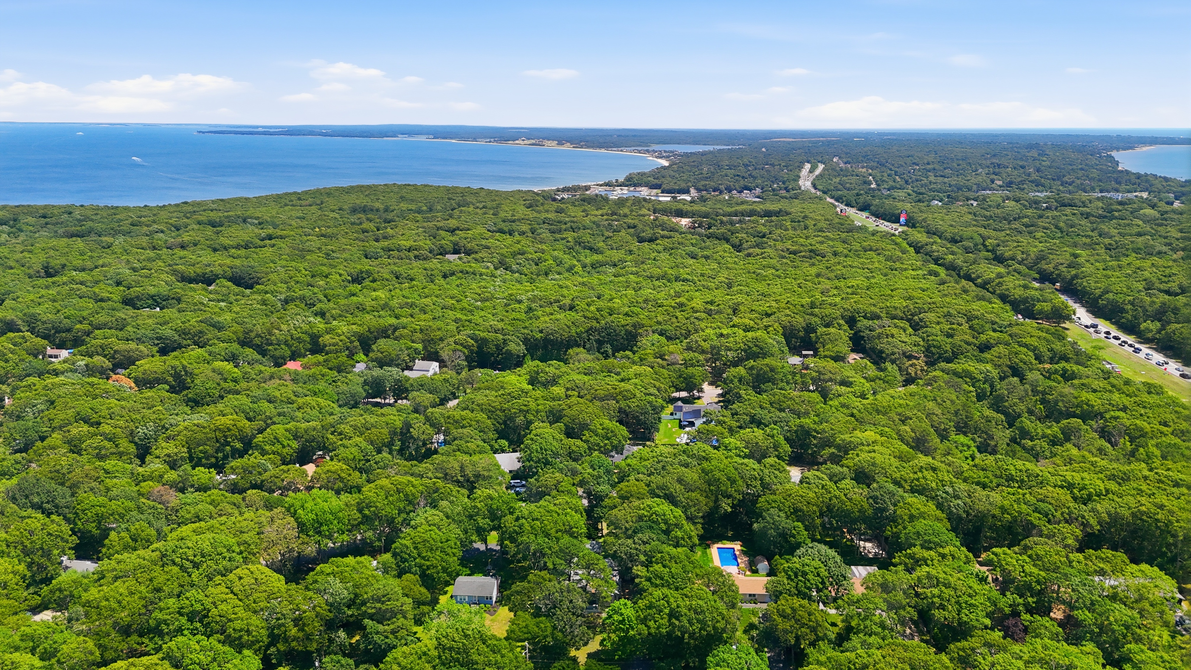  5 Columbine Avenue, Hampton Bays, NY, 11946 - 物件實景