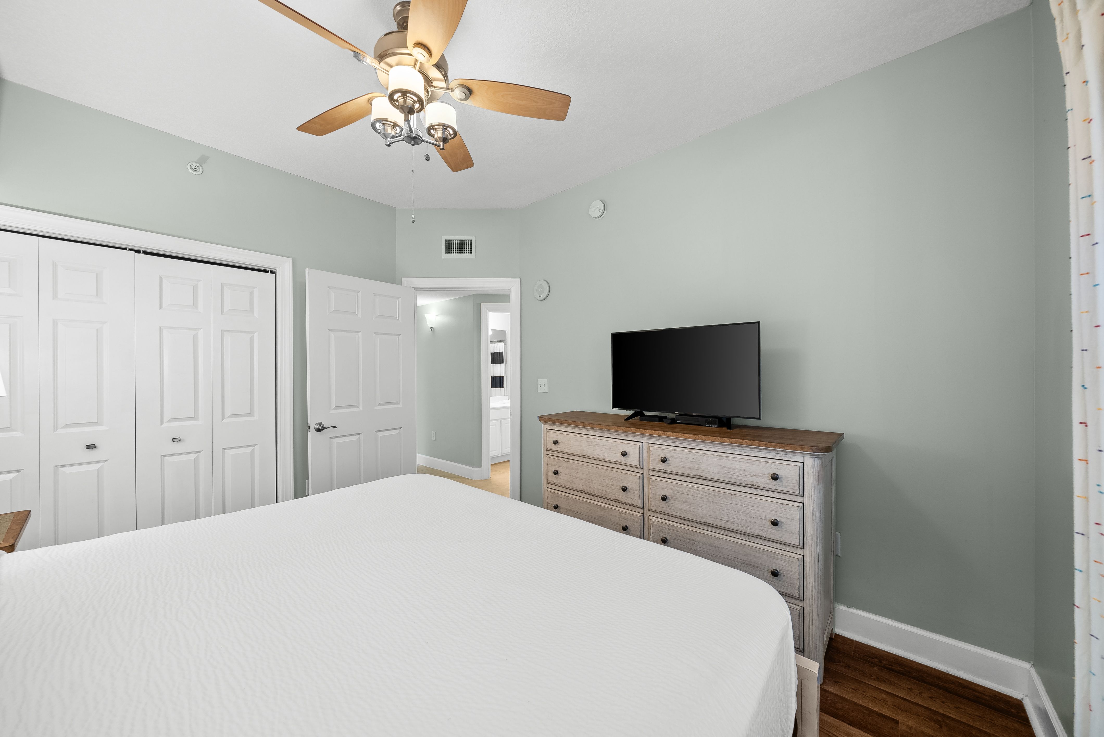  Fully-Furnished Gulf-Front Penthouse With Bunk Room In Prime Location - 物件實景