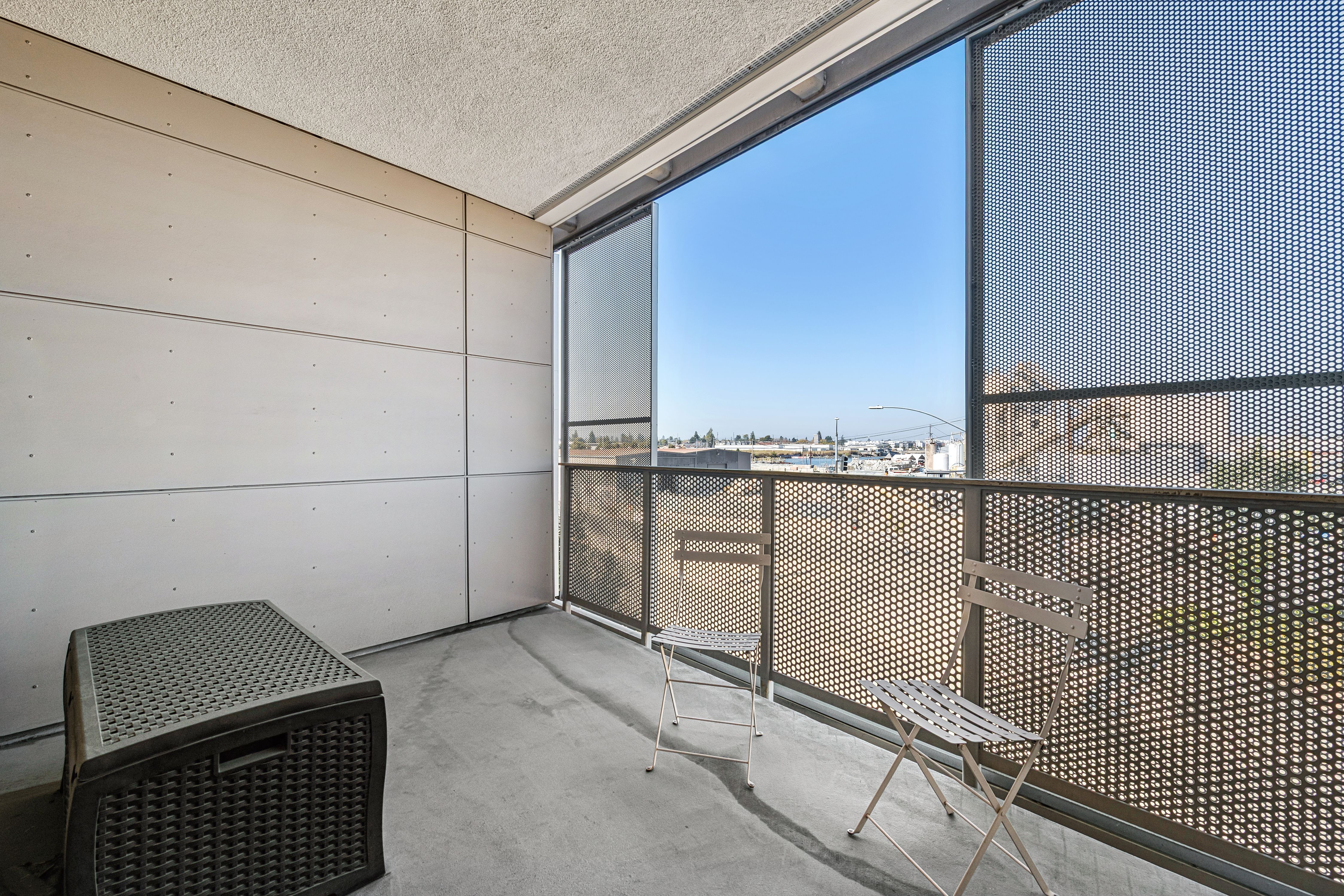  Modern Estuary Living in Oakland’s Premier 55+ Cohousing Community - 物件實景