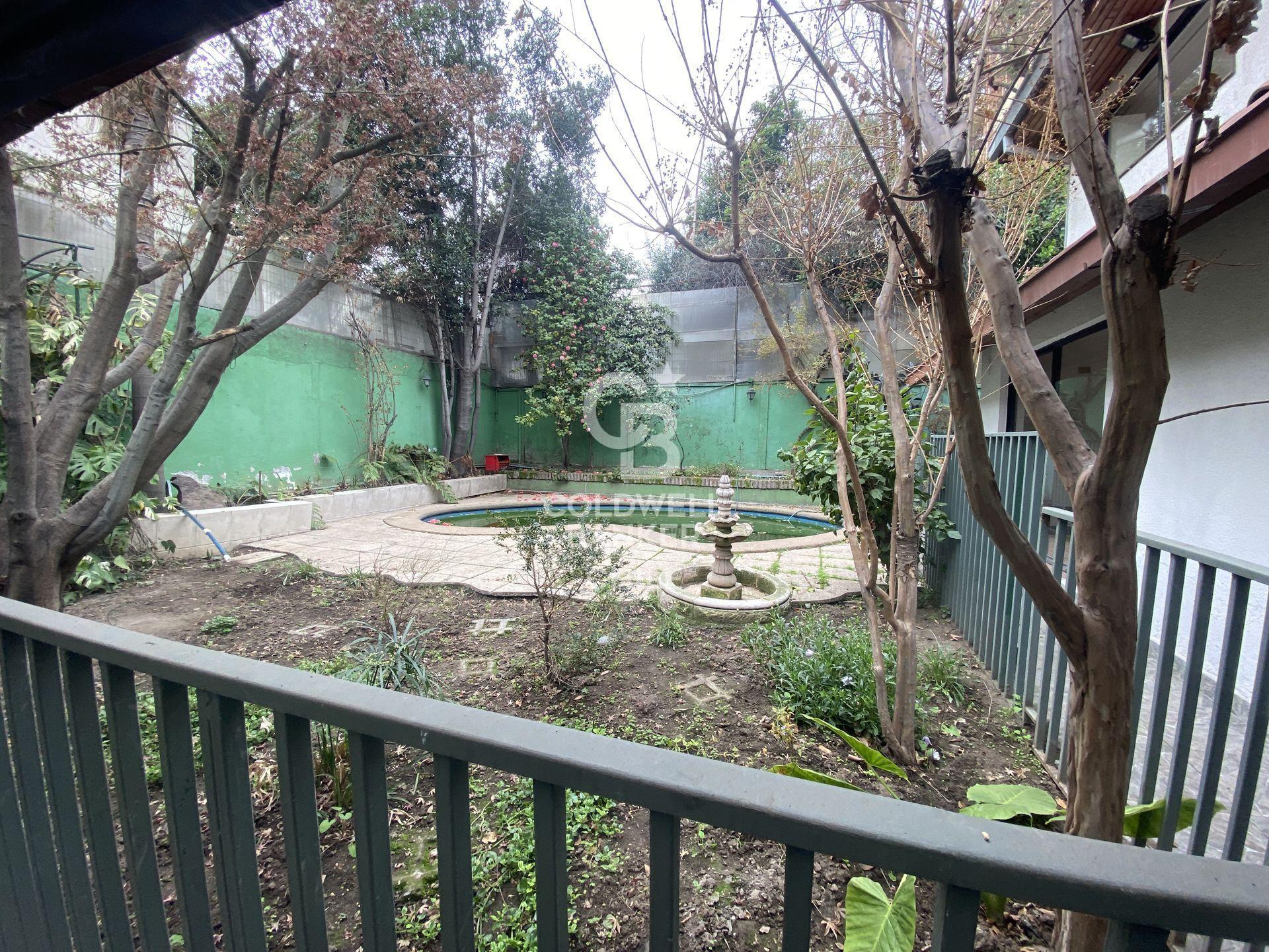 Las Condes, Chile, 5 Bedrooms Bedrooms, ,3 BathroomsBathrooms,Residential,For Sale,1906063