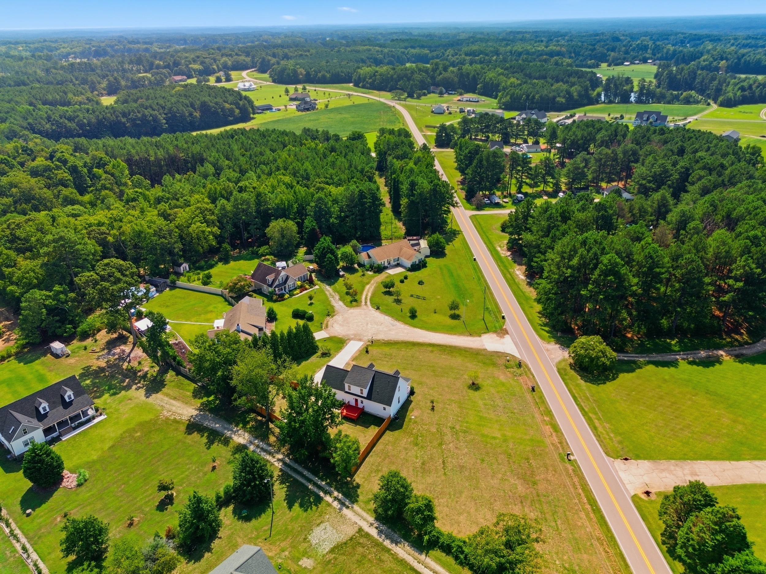  15 Davis Circle Drive, Zebulon, NC 27597 - 物件實景