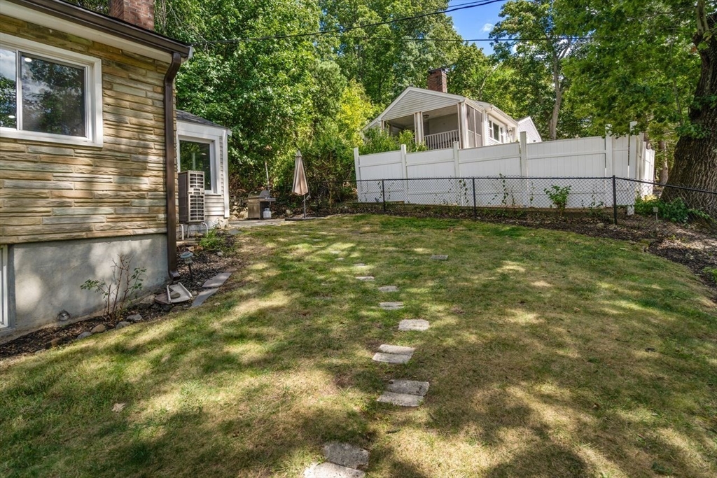 Waltham, Massachusetts, 02453, United States, 3 Bedrooms Bedrooms, ,2 BathroomsBathrooms,Residential,For Sale,1939650
