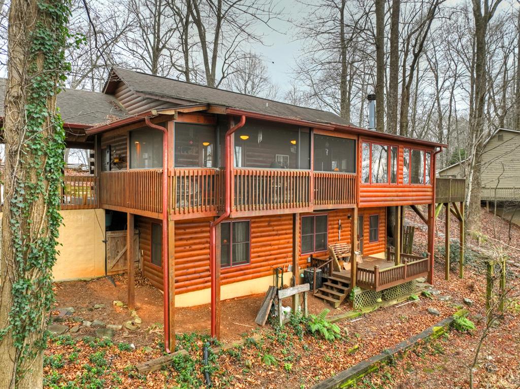 Ellijay, Georgia, 30536, United States, 4 Bedrooms Bedrooms, ,3 BathroomsBathrooms,Residential,For Sale,2003227