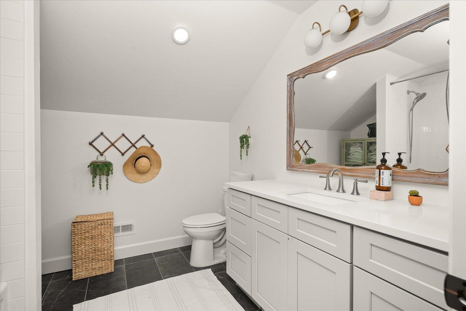 Spokane, Washington, 99224, United States, 4 Bedrooms Bedrooms, ,3 BathroomsBathrooms,Residential,For Sale,1980933