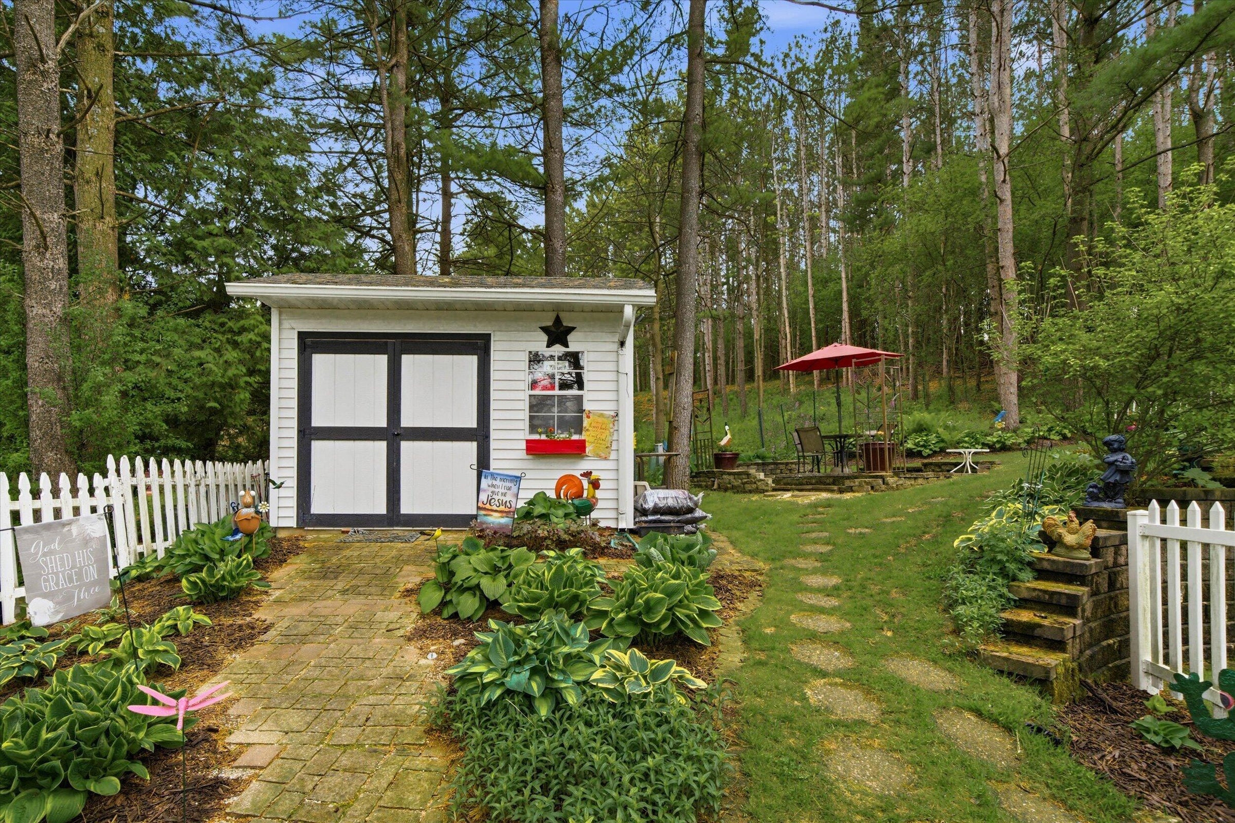 Plymouth, Wisconsin, 53073, United States, 4 Bedrooms Bedrooms, ,4 BathroomsBathrooms,Residential,For Sale,2047944