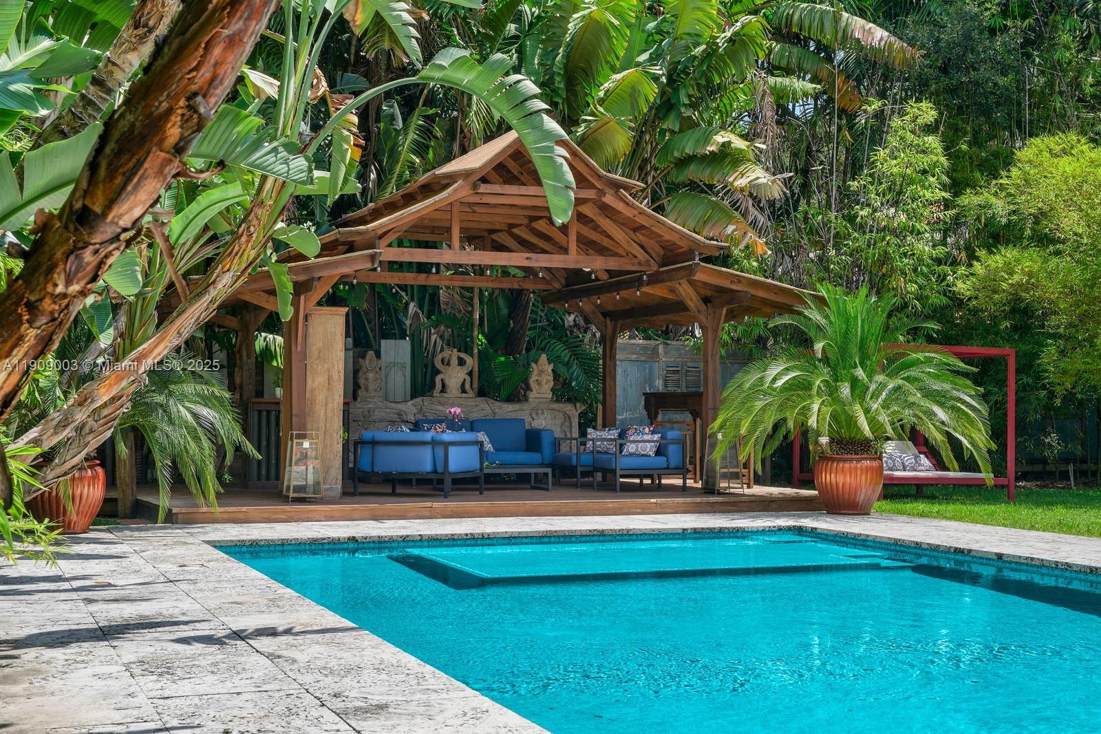 Miami, Florida, 33137, United States, 5 Bedrooms Bedrooms, ,5 BathroomsBathrooms,Residential,For Sale,1987585