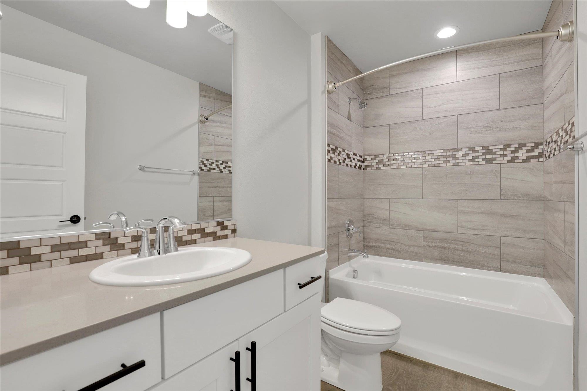 Liberty Lake, Washington, 99019, United States, 3 Bedrooms Bedrooms, ,3 BathroomsBathrooms,Residential,For Sale,1950733