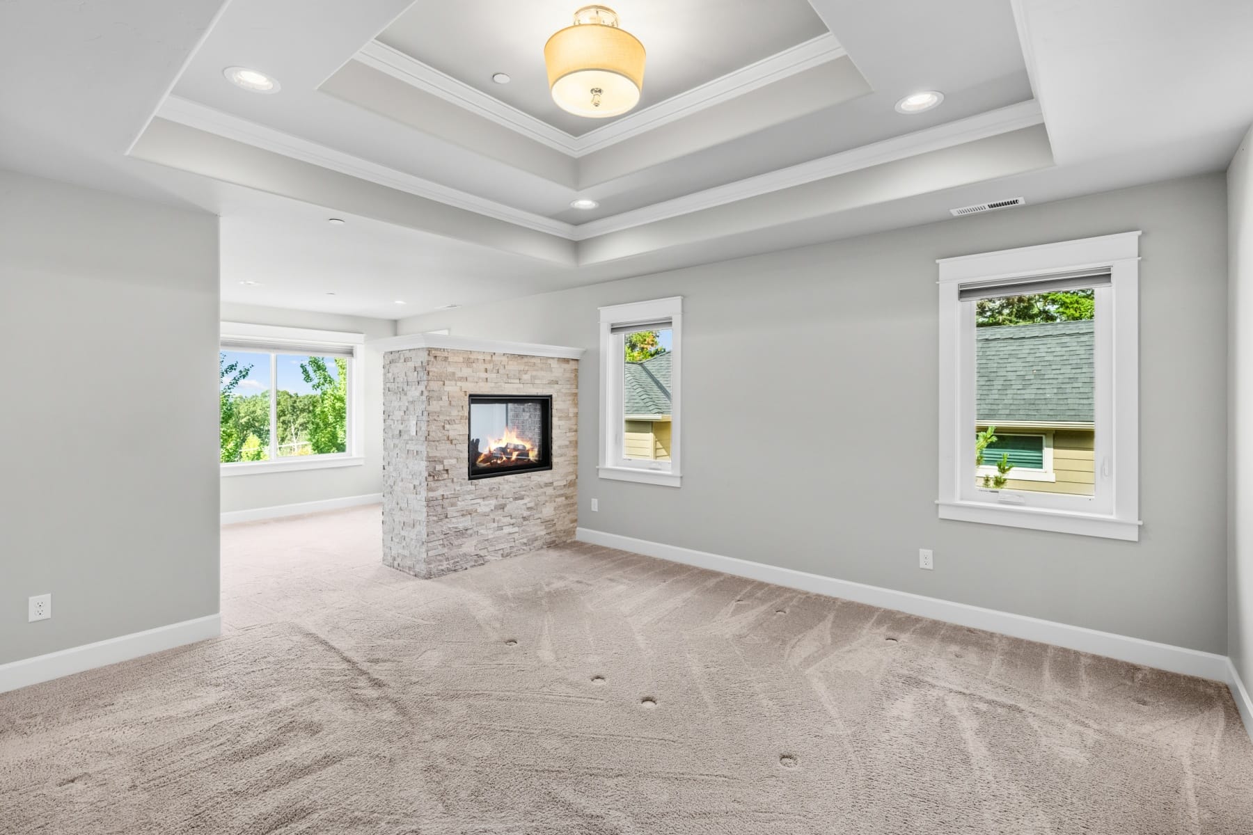  12465 SW LESSER RD Portland, OR 97219 - 物件實景