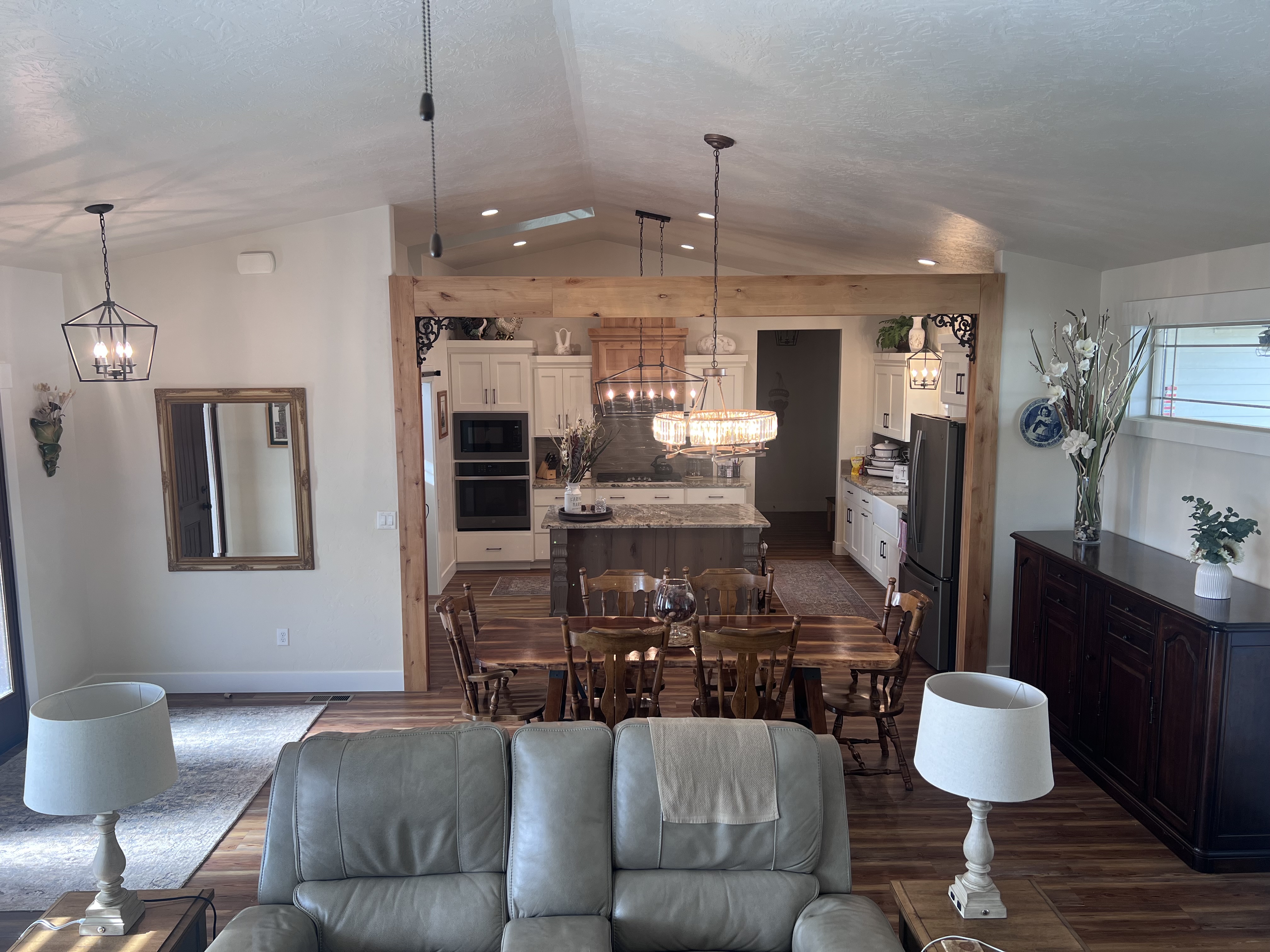 Mountain Home, Idaho, 83647, United States, 3 Bedrooms Bedrooms, ,2 BathroomsBathrooms,Residential,For Sale,2016051