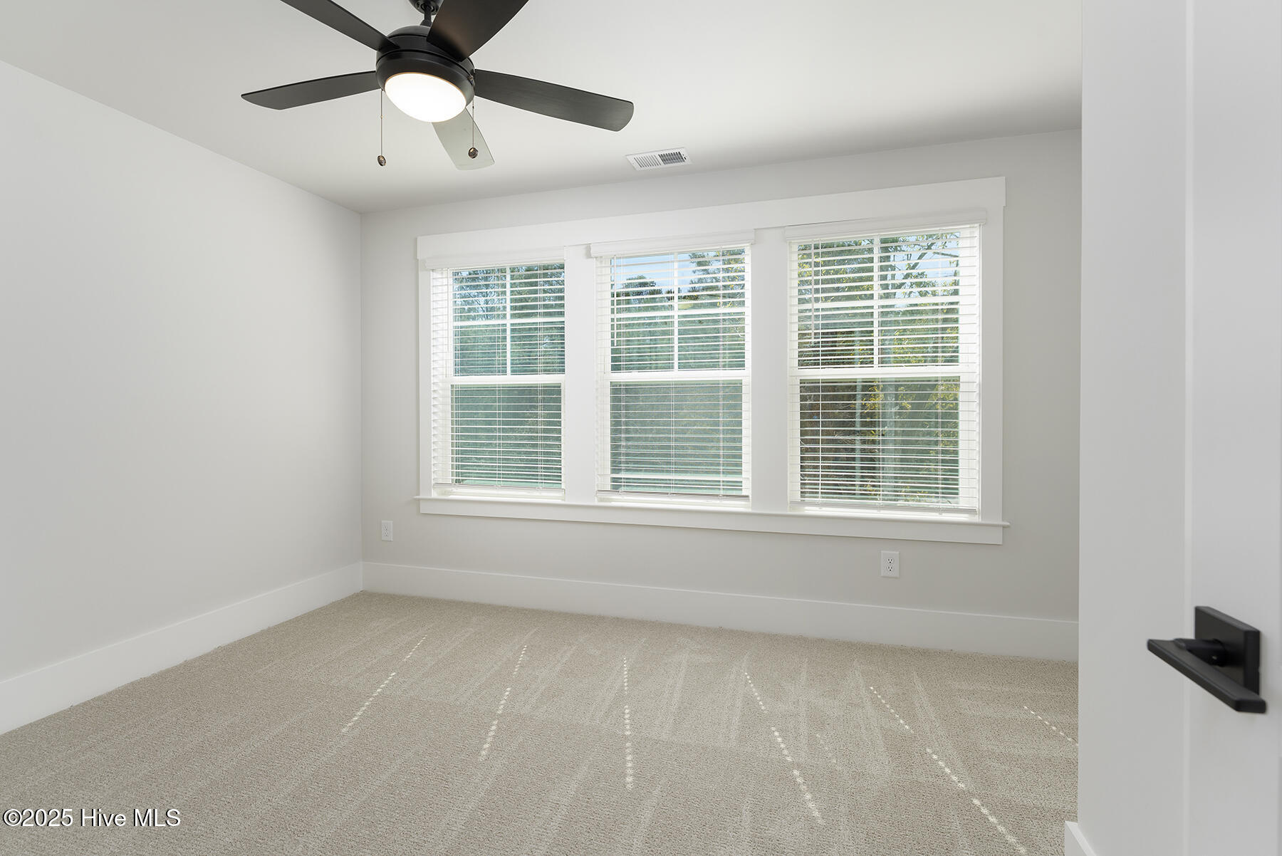 Bolivia, North Carolina, 28422, United States, 3 Bedrooms Bedrooms, ,3 BathroomsBathrooms,Residential,For Sale,1895734