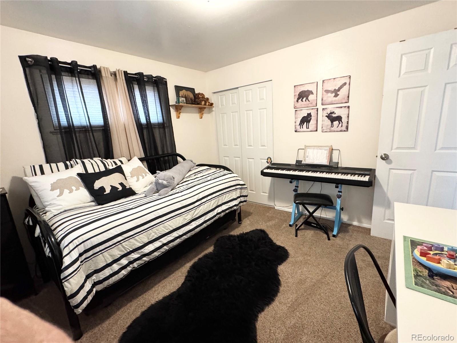 Aurora, Colorado, 80011, United States, 5 Bedrooms Bedrooms, ,1 BathroomBathrooms,Residential,For Sale,1933484