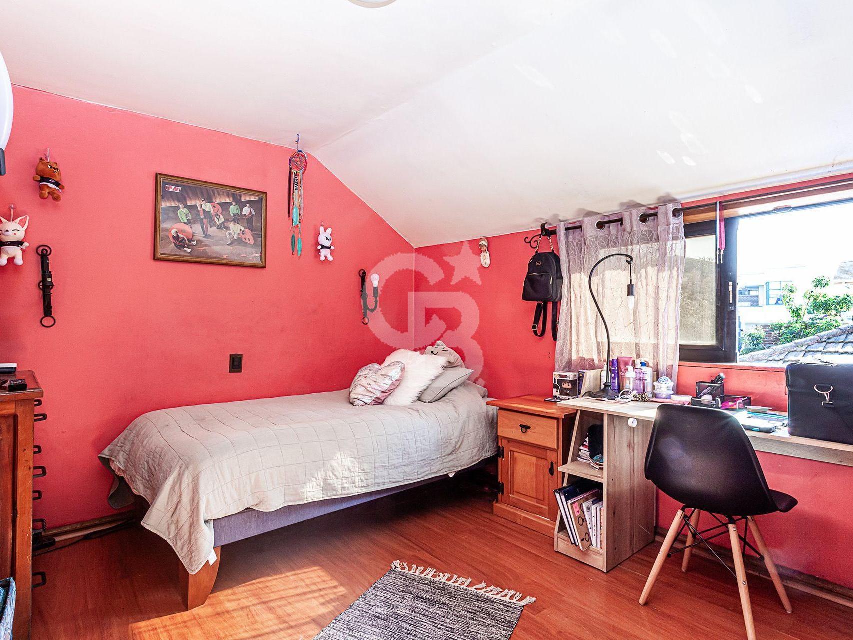 Las Condes, Chile, 5 Bedrooms Bedrooms, ,4 BathroomsBathrooms,Residential,For Sale,1996063