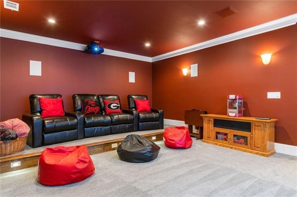 Jasper, Georgia, 30143, United States, 4 Bedrooms Bedrooms, ,5 BathroomsBathrooms,Residential,For Sale,1974927