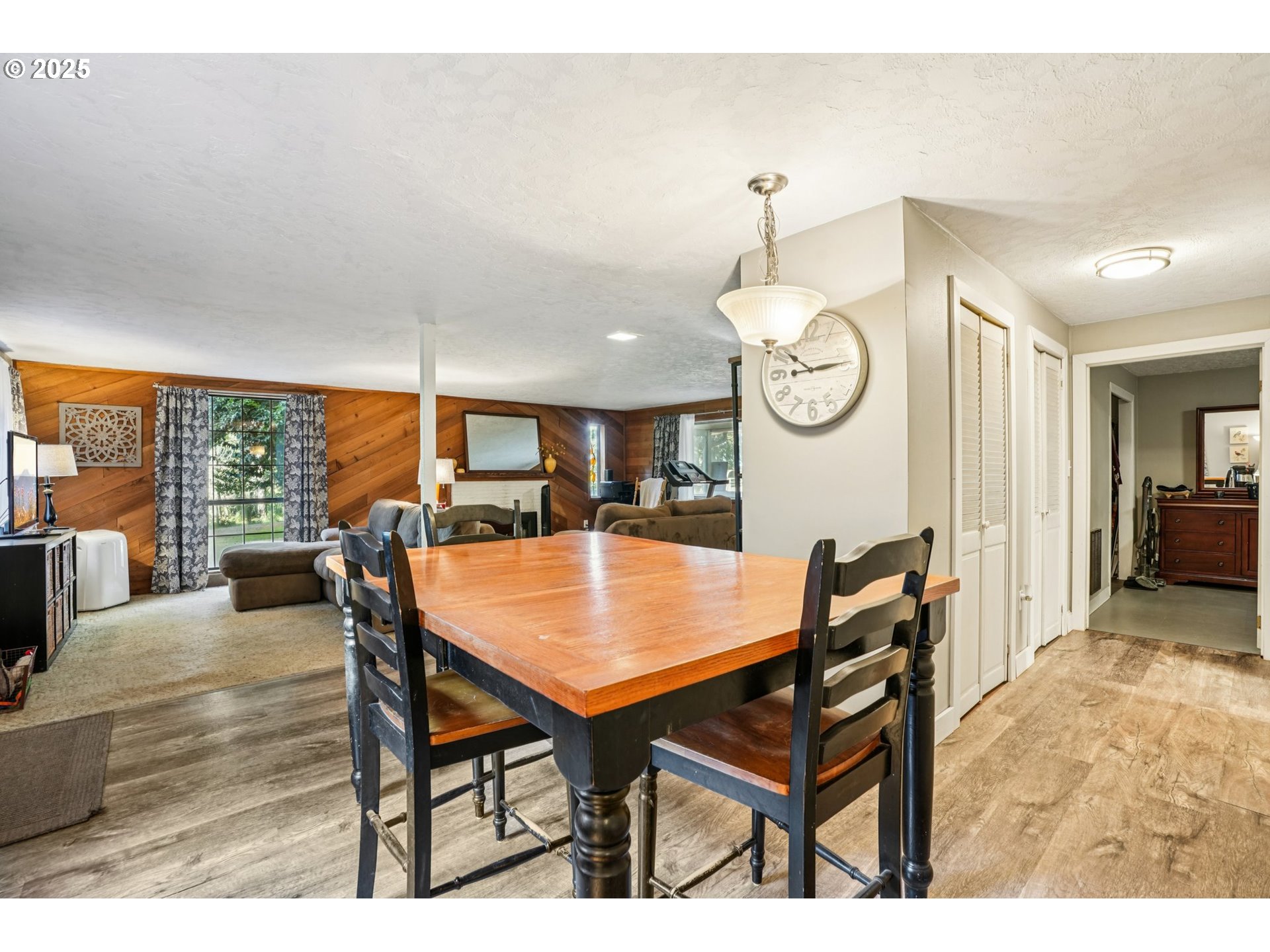 Ridgefield, Washington, 98642, United States, 3 Bedrooms Bedrooms, ,1 BathroomBathrooms,Residential,For Sale,1975959