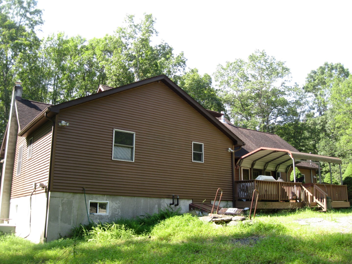 Hawley, Pennsylvania, 18428, United States, 4 Bedrooms Bedrooms, ,4 BathroomsBathrooms,Residential,For Sale,1907395
