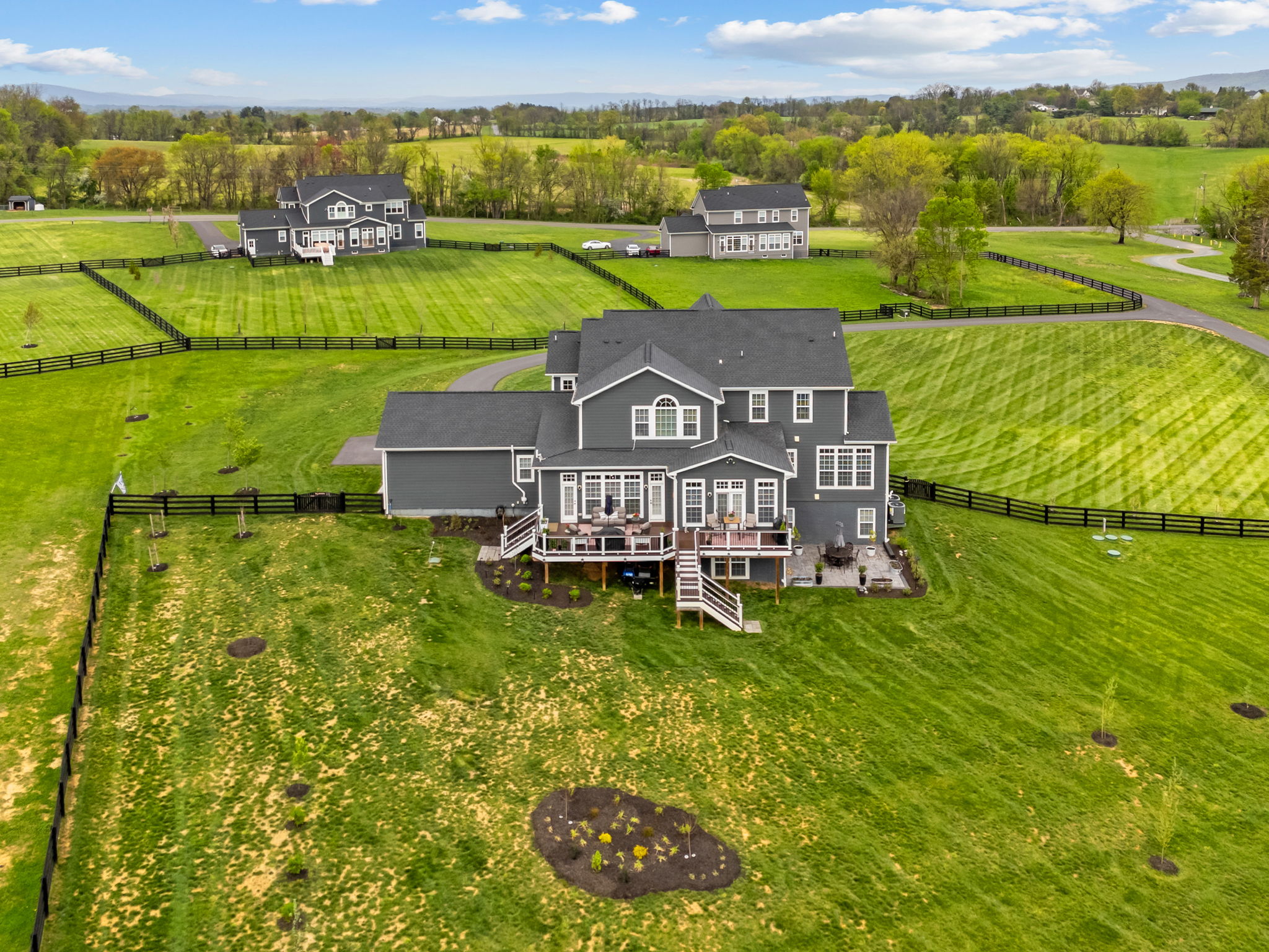  12446 Barrel Oak Lane, Lovettsville, VA 20180 - 物件實景