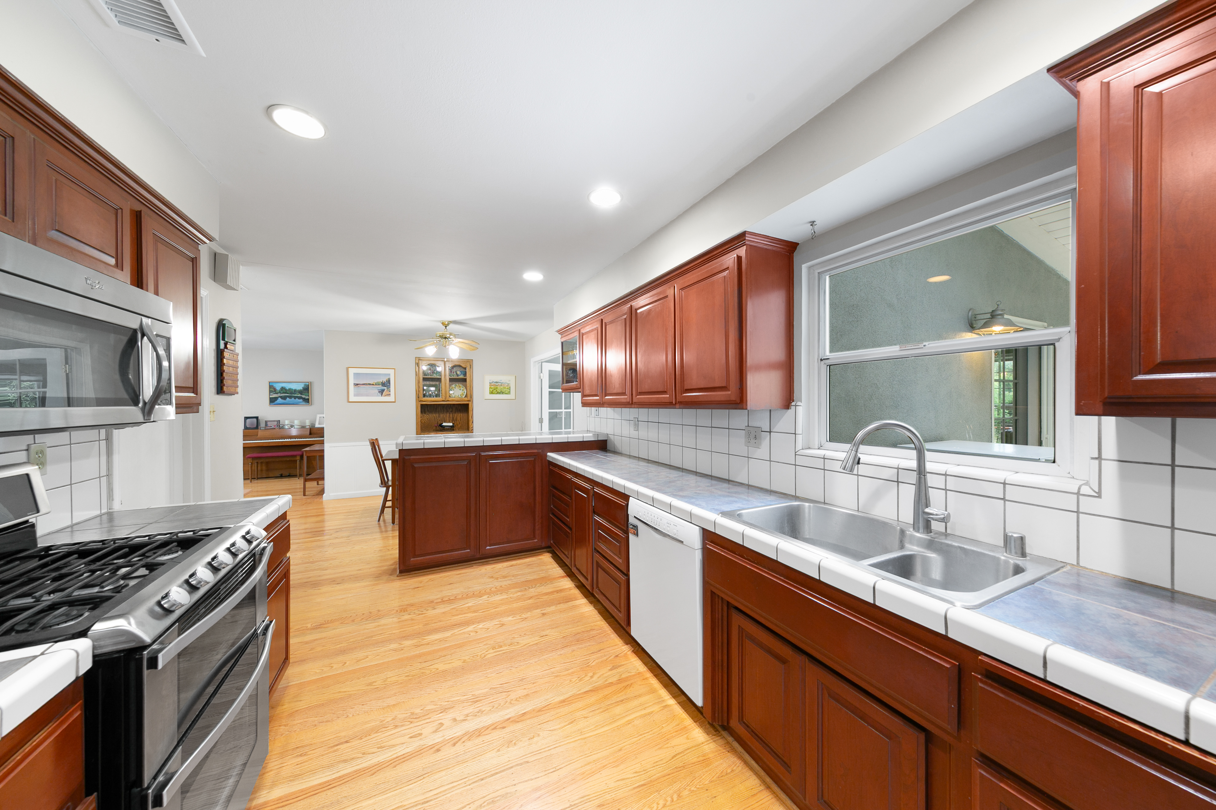  4013 Esperanza Drive, Sacramento, CA 95864 - 物件實景