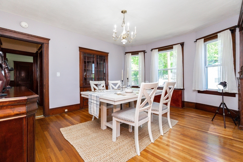 Lawrence, Massachusetts, 01841, United States, 6 Bedrooms Bedrooms, ,3 BathroomsBathrooms,Residential,For Sale,2048880