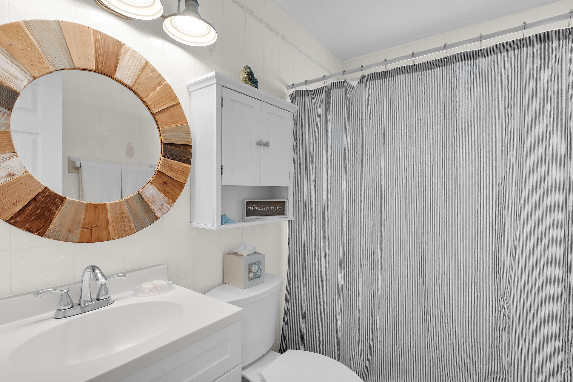 KEY COLONY, Florida, 33051, United States, 4 Bedrooms Bedrooms, ,3 BathroomsBathrooms,Residential,For Sale,2001710