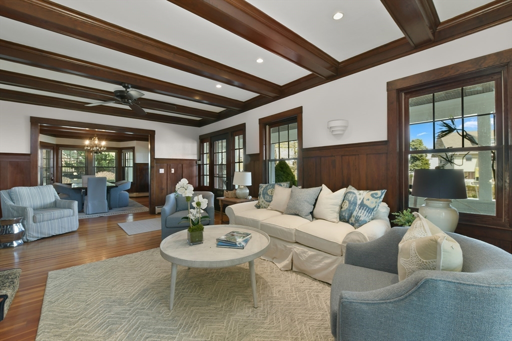 Hull, Massachusetts, 02045, United States, 7 Bedrooms Bedrooms, ,5 BathroomsBathrooms,Residential,For Sale,1794326