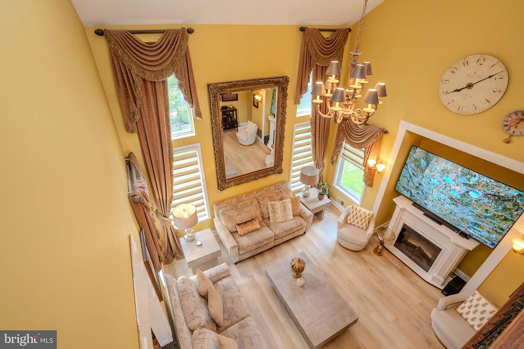 Monroe Township, New Jersey, 08831, United States, 5 Bedrooms Bedrooms, ,4 BathroomsBathrooms,Residential,For Sale,1895133