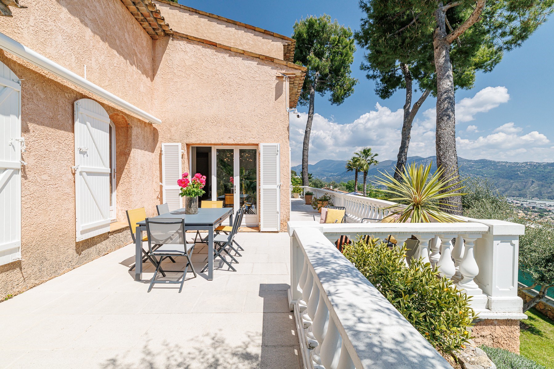  Gattières Provençal villa with panoramic views, pool and olive grove near Nice - 物件實景