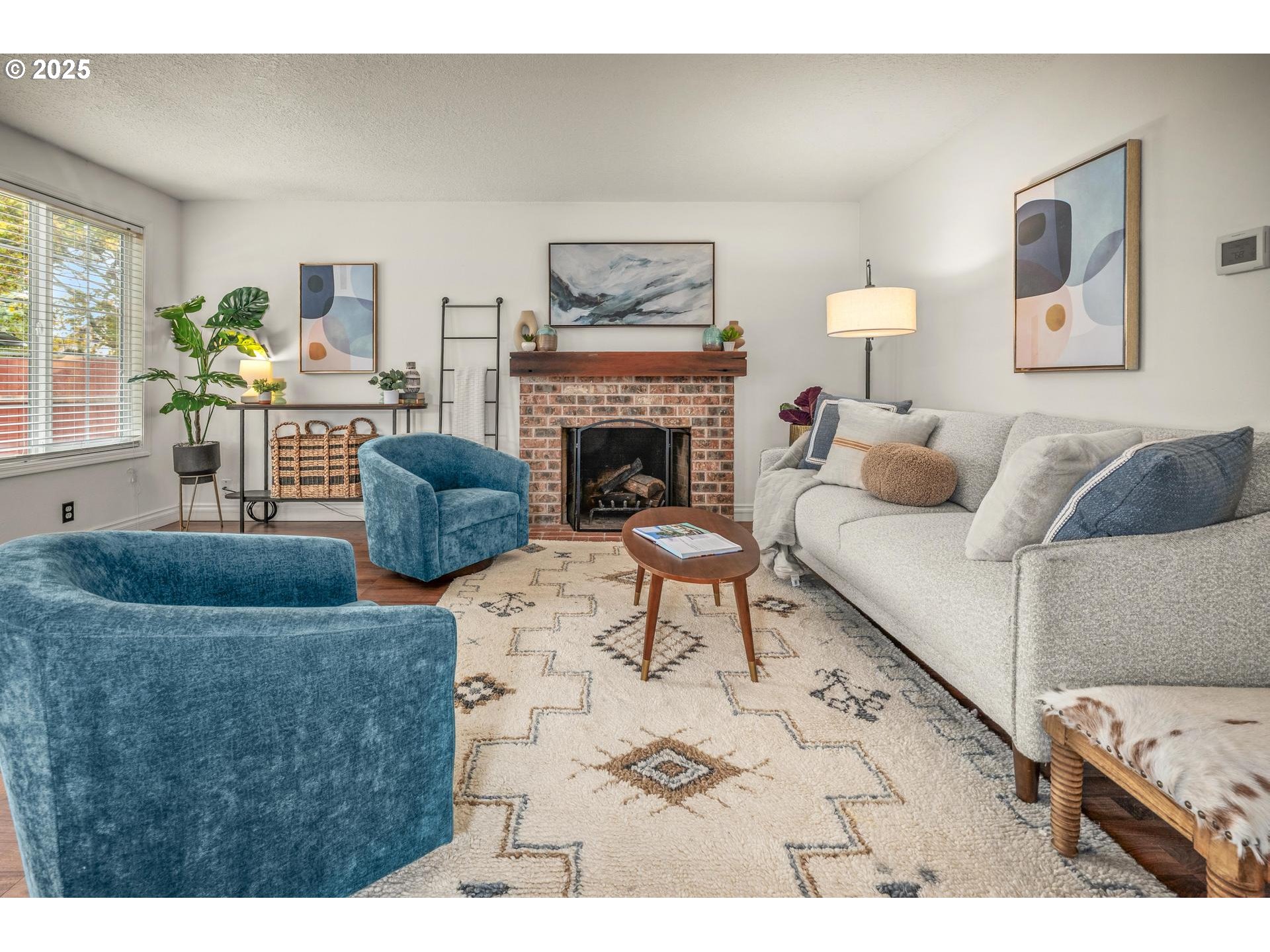 Hillsboro, Oregon, 97124, United States, 3 Bedrooms Bedrooms, ,2 BathroomsBathrooms,Residential,For Sale,1865919