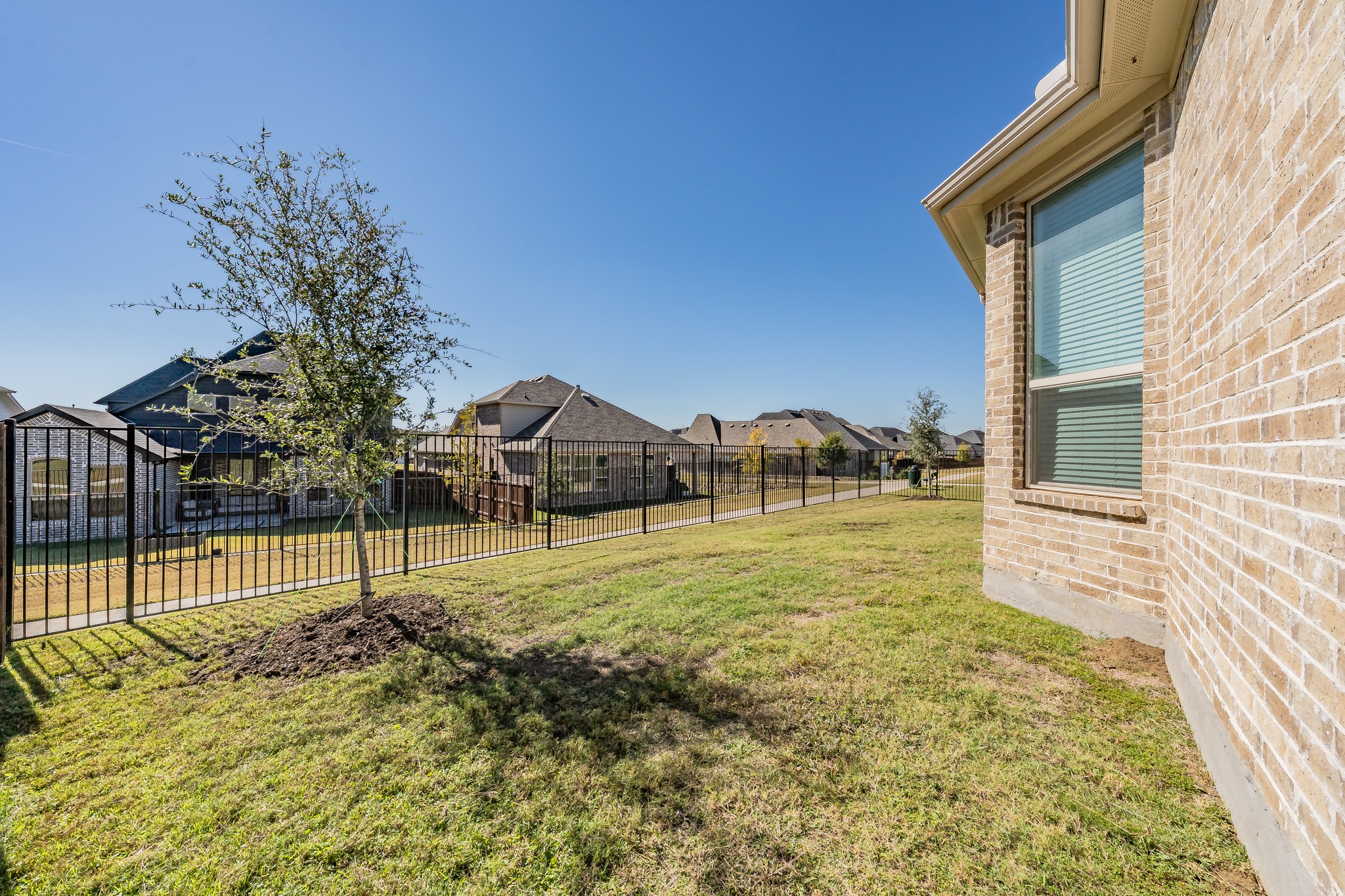 Flower Mound, Texas, 76262, United States, 5 Bedrooms Bedrooms, ,4 BathroomsBathrooms,Residential,For Sale,1991045