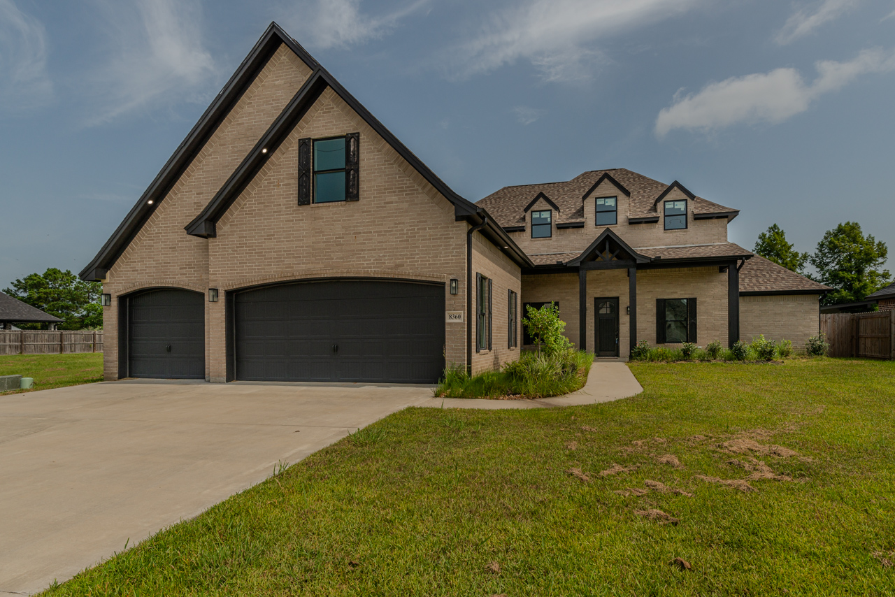 Beaumont, Texas, 77713, United States, 4 Bedrooms Bedrooms, ,Residential,For Sale,1885612