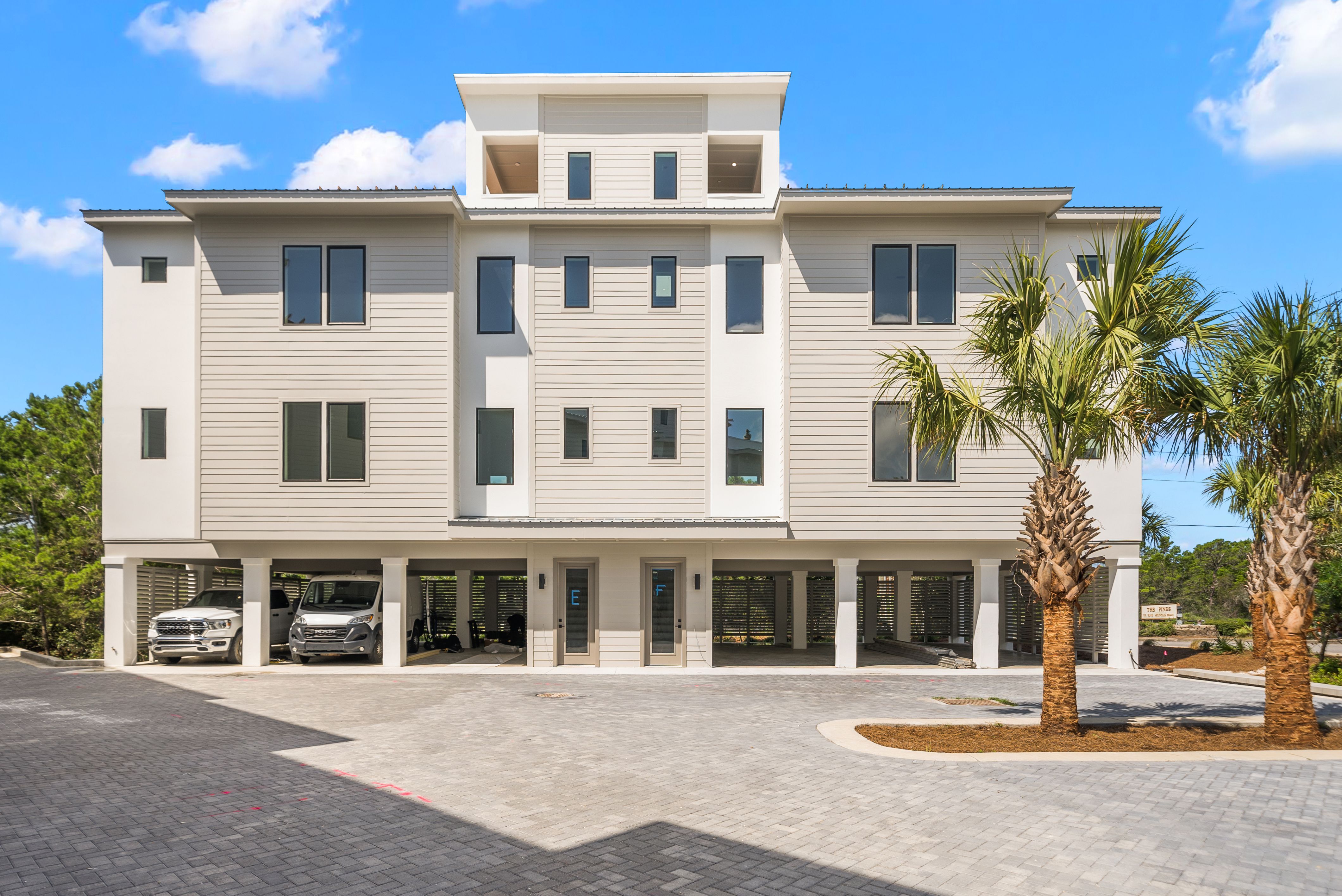  Luxury Townhome with Rooftop Retreat Near Draper Lake and Beach Access - 物件實景