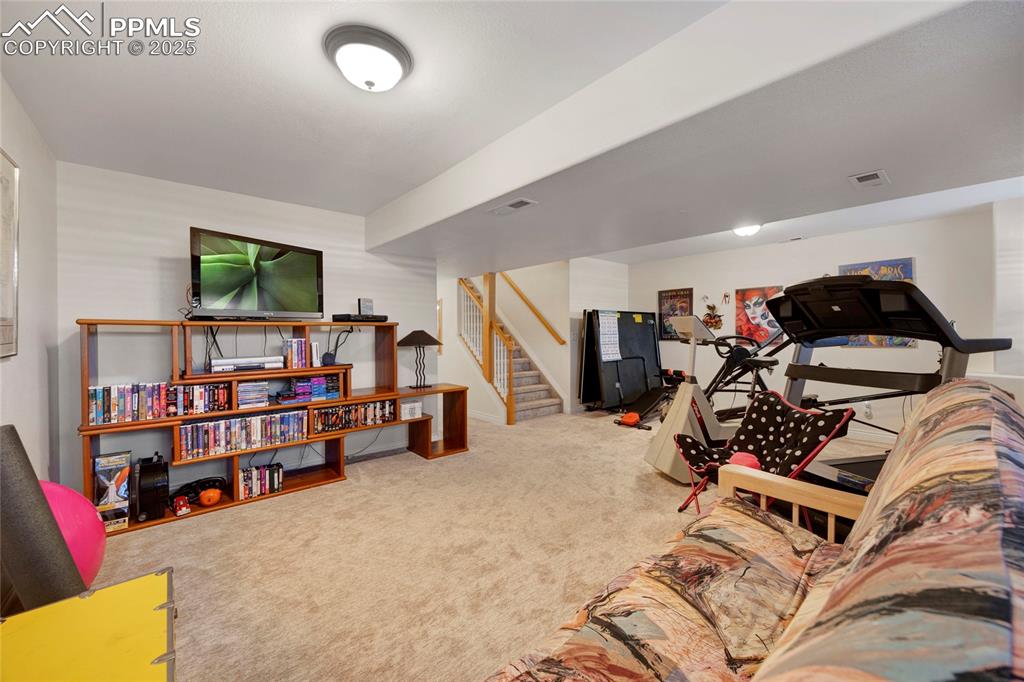 Colorado Springs, Colorado, 80921, United States, 5 Bedrooms Bedrooms, ,5 BathroomsBathrooms,Residential,For Sale,1777346