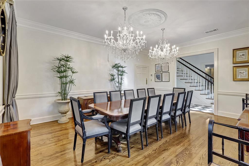 Tampa, Florida, 33611, United States, 5 Bedrooms Bedrooms, ,7 BathroomsBathrooms,Residential,For Sale,1988340