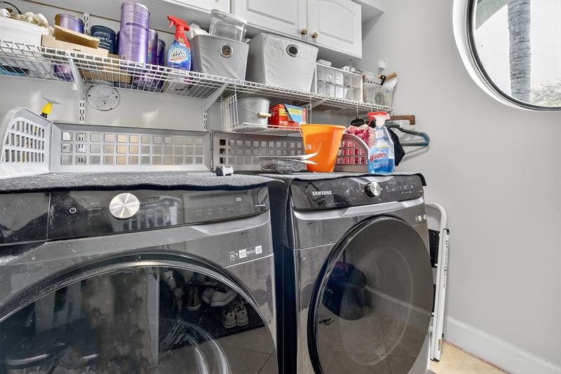 Miramar, Florida, 33027, United States, 5 Bedrooms Bedrooms, ,3 BathroomsBathrooms,Residential,For Sale,1987631