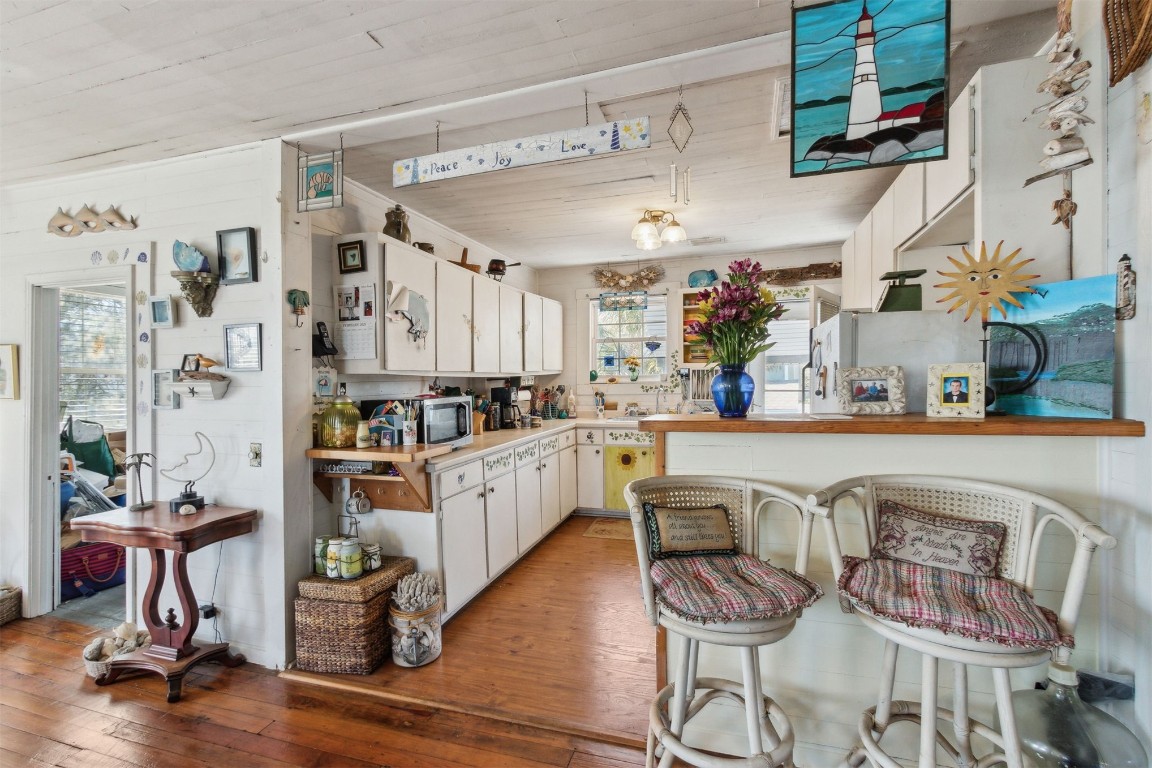 Fernandina Beach, Florida, 32034, United States, 4 Bedrooms Bedrooms, ,2 BathroomsBathrooms,Residential,For Sale,1721923