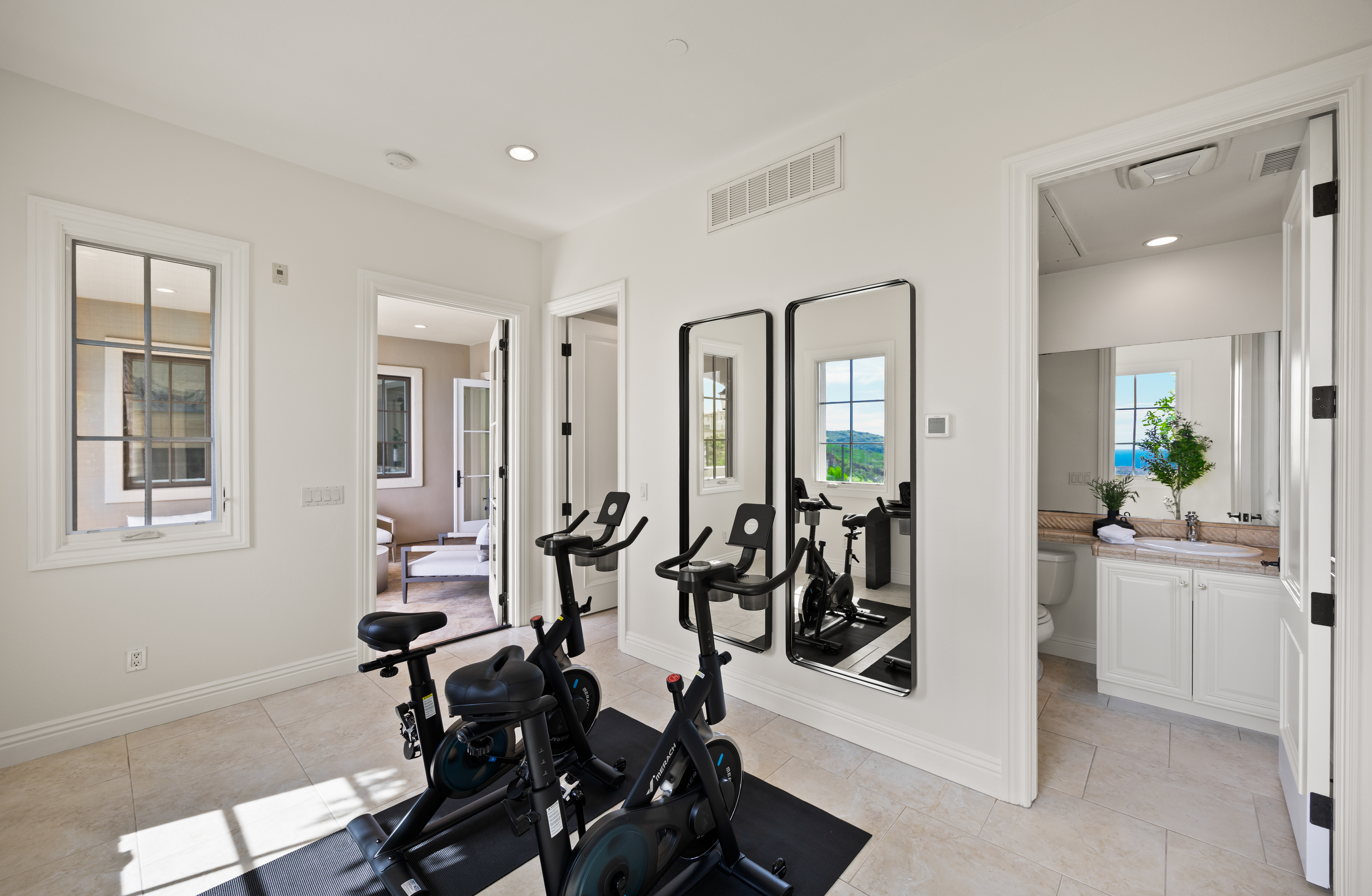  8 Starcatcher, Newport Beach, CA 92657 - 物件實景