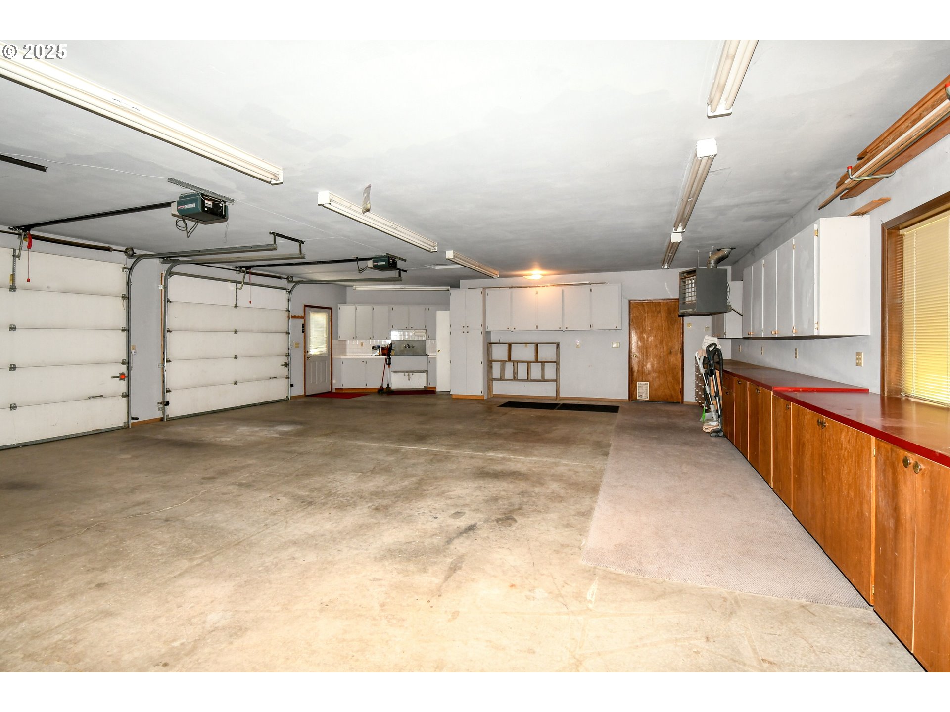 Pendleton, Oregon, 97801, United States, 3 Bedrooms Bedrooms, ,3 BathroomsBathrooms,Residential,For Sale,1891177