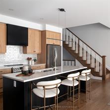 Kanata, Ontario, K2W 0N5, CA, 4 Bedrooms Bedrooms, ,4 BathroomsBathrooms,Residential,For Sale,1997494