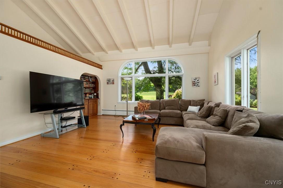 Frankfort, New York, 13413, United States, 5 Bedrooms Bedrooms, ,3 BathroomsBathrooms,Residential,For Sale,1939767