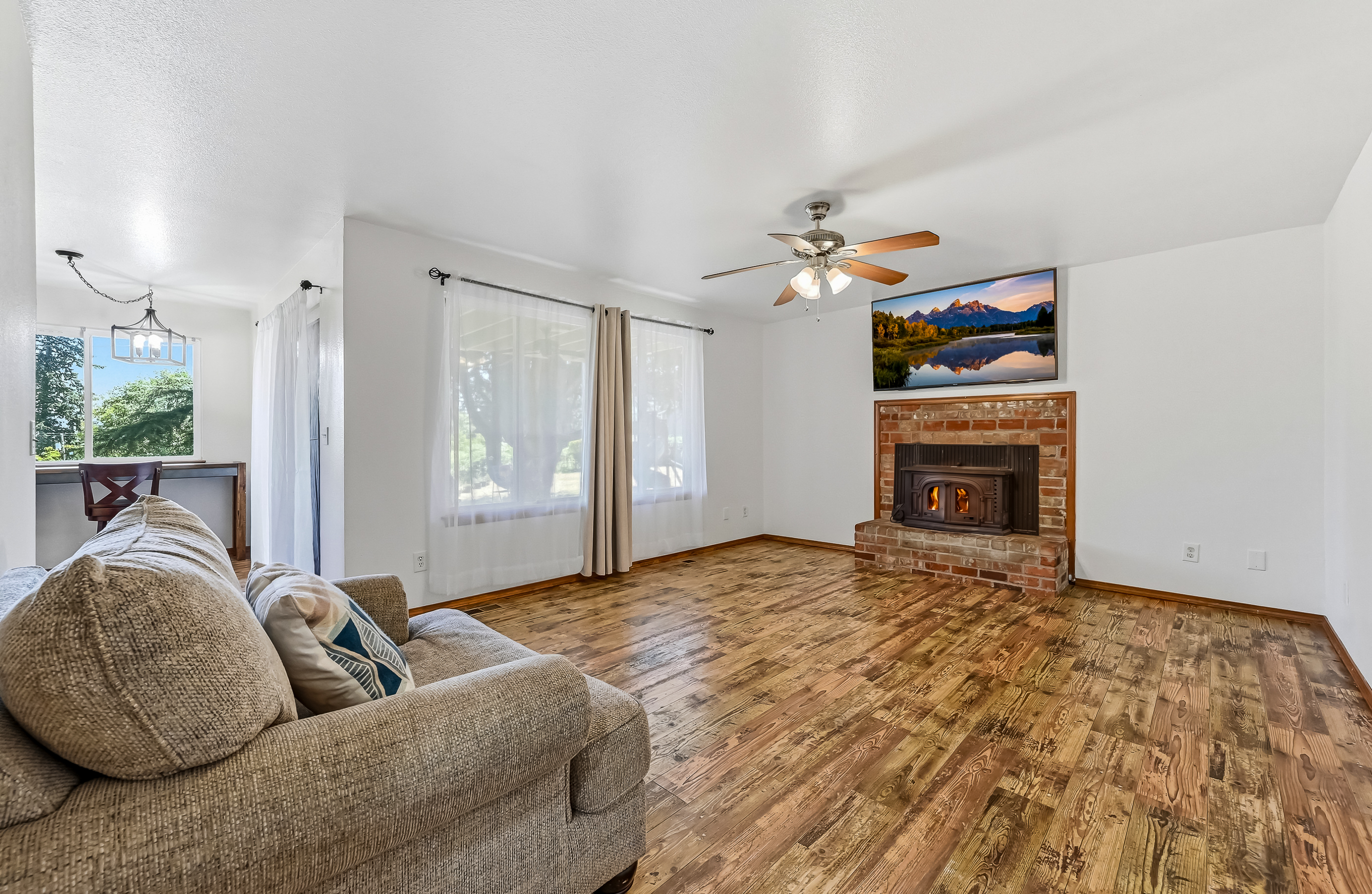  19225 208th Ave SE, Renton, WA 98058 - 物件實景