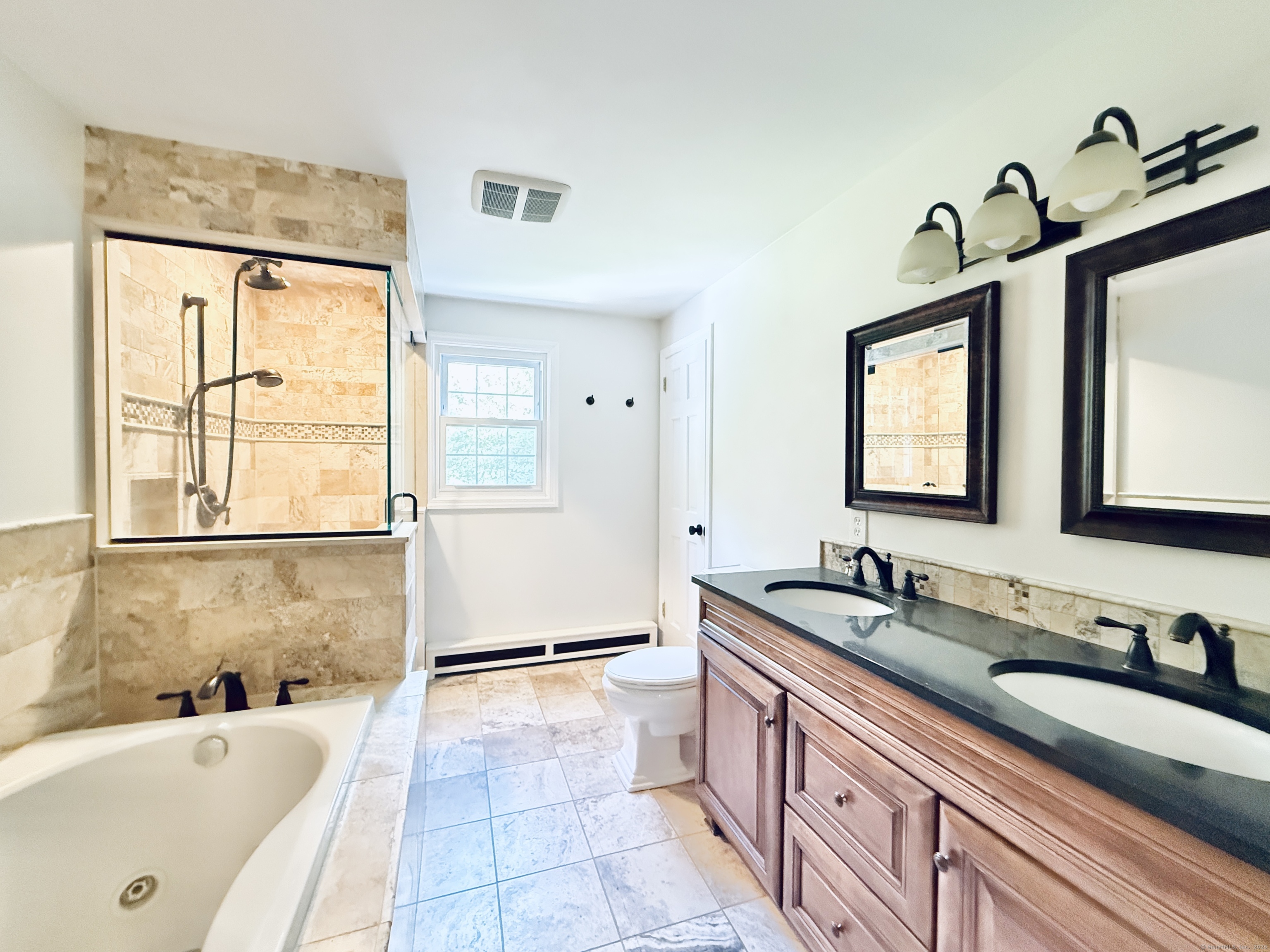 Redding, Connecticut, 06896, United States, 4 Bedrooms Bedrooms, ,2 BathroomsBathrooms,Residential,For Sale,1838062