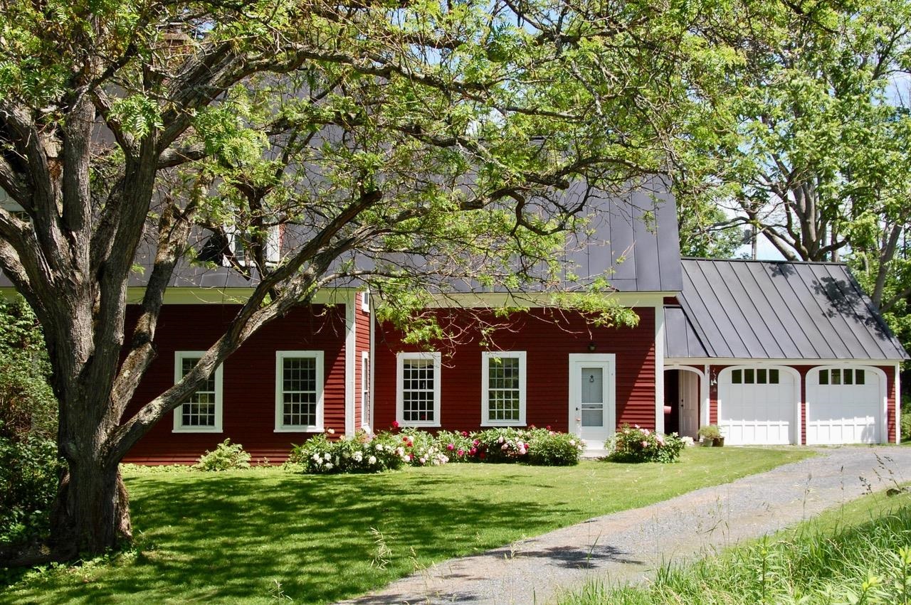 Lyme, New Hampshire, 03768, United States, 4 Bedrooms Bedrooms, ,2 BathroomsBathrooms,Residential,For Sale,1925252