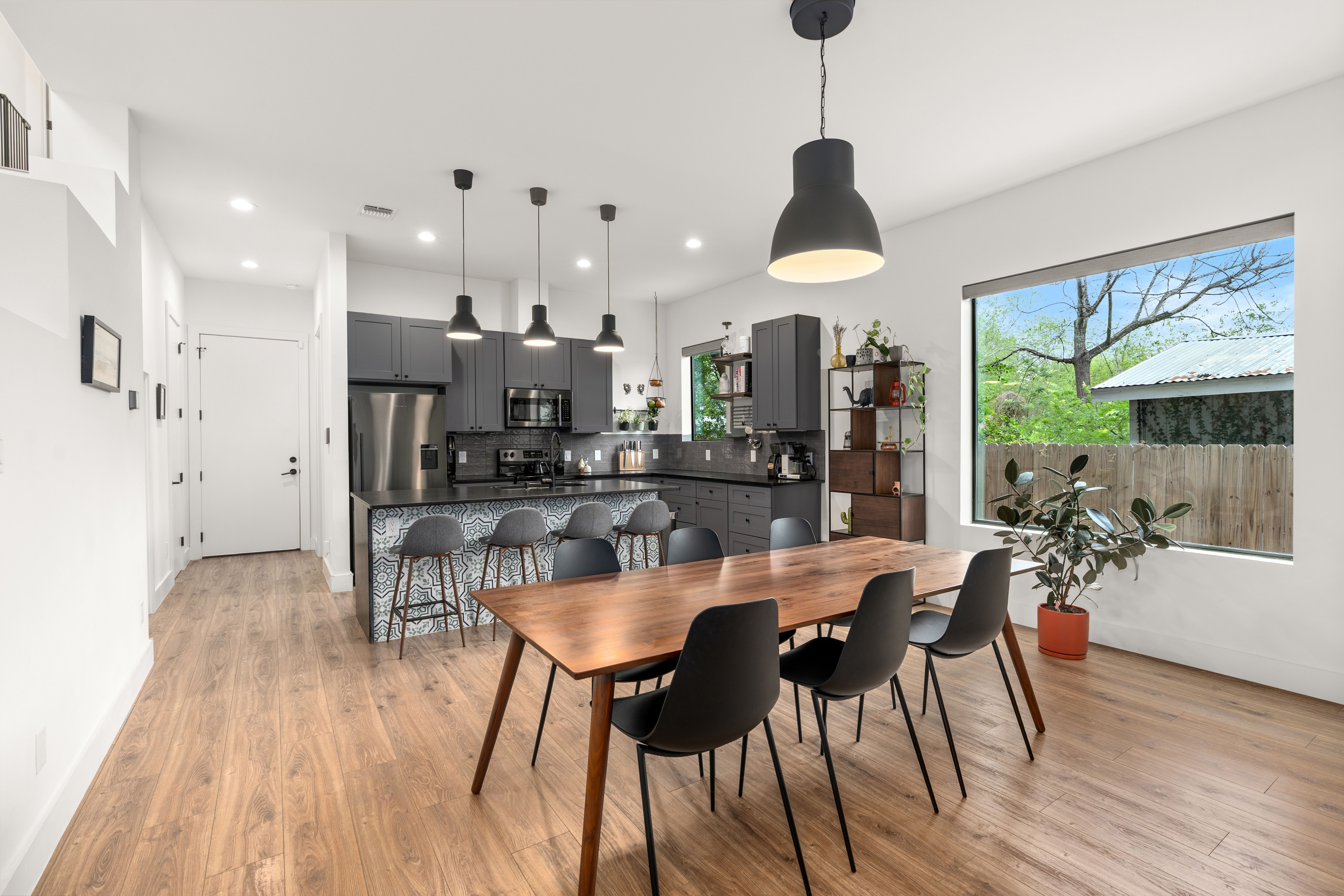  Luxury Living Framed by the Treetops - 物件實景
