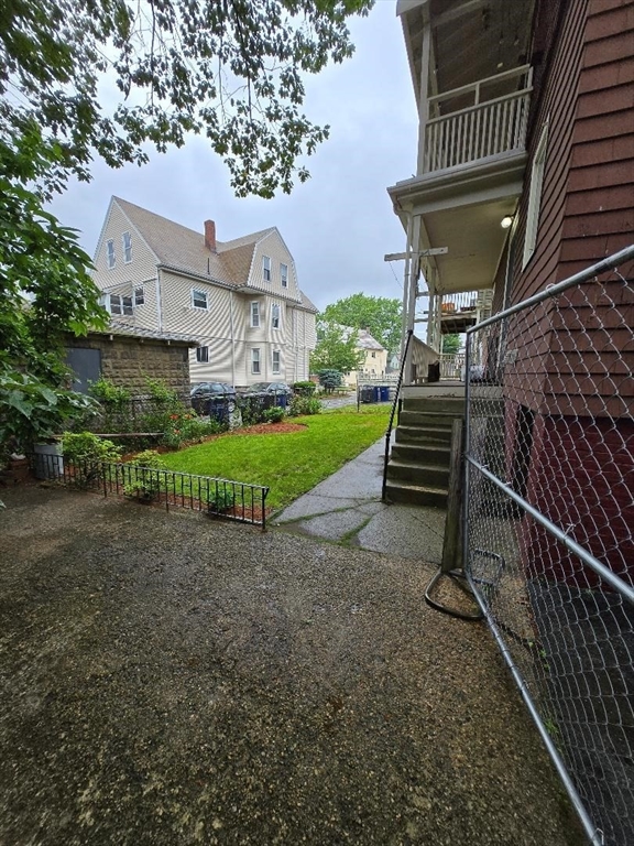Somerville, Massachusetts, 02144, United States, 5 Bedrooms Bedrooms, ,2 BathroomsBathrooms,Residential,For Sale,1881743