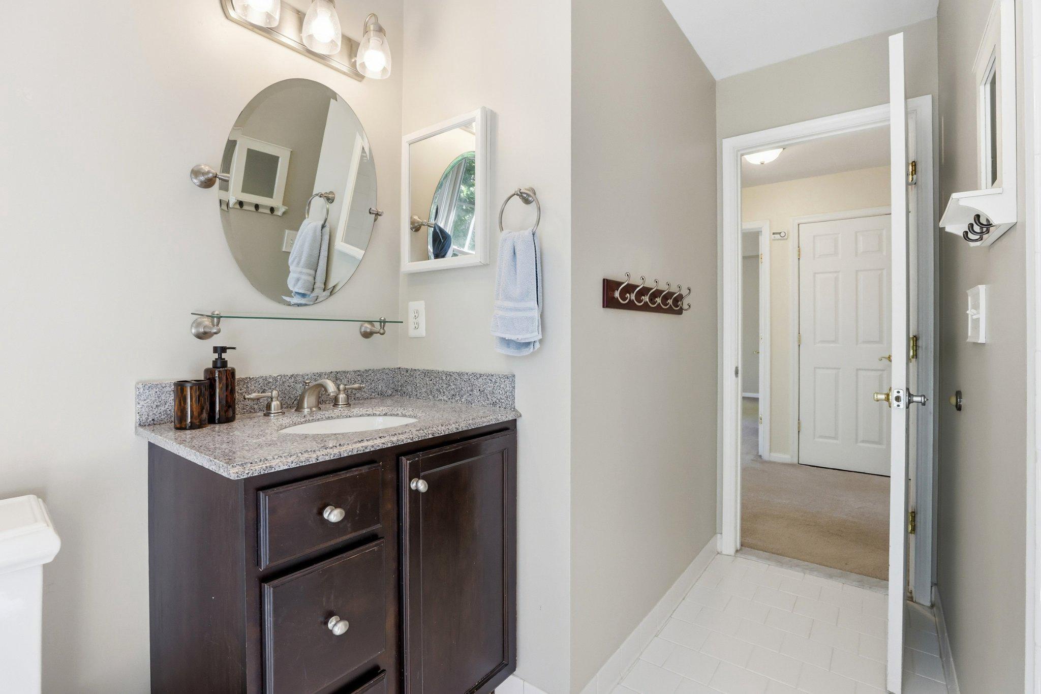  119 Thurgood Street, Gaithersburg, MD, 20878 - 物件實景