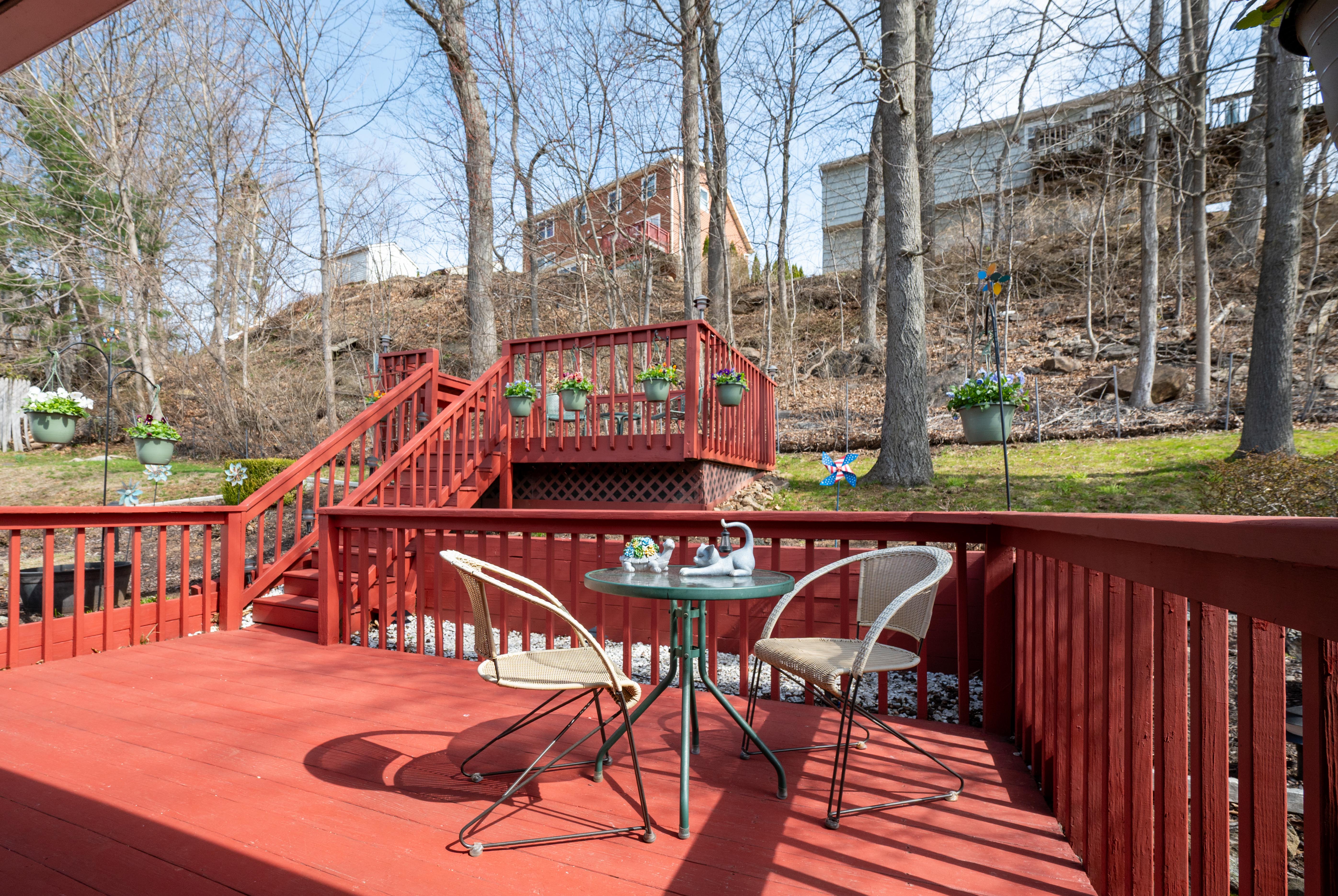  Beautifully Maintained Home - 物件實景