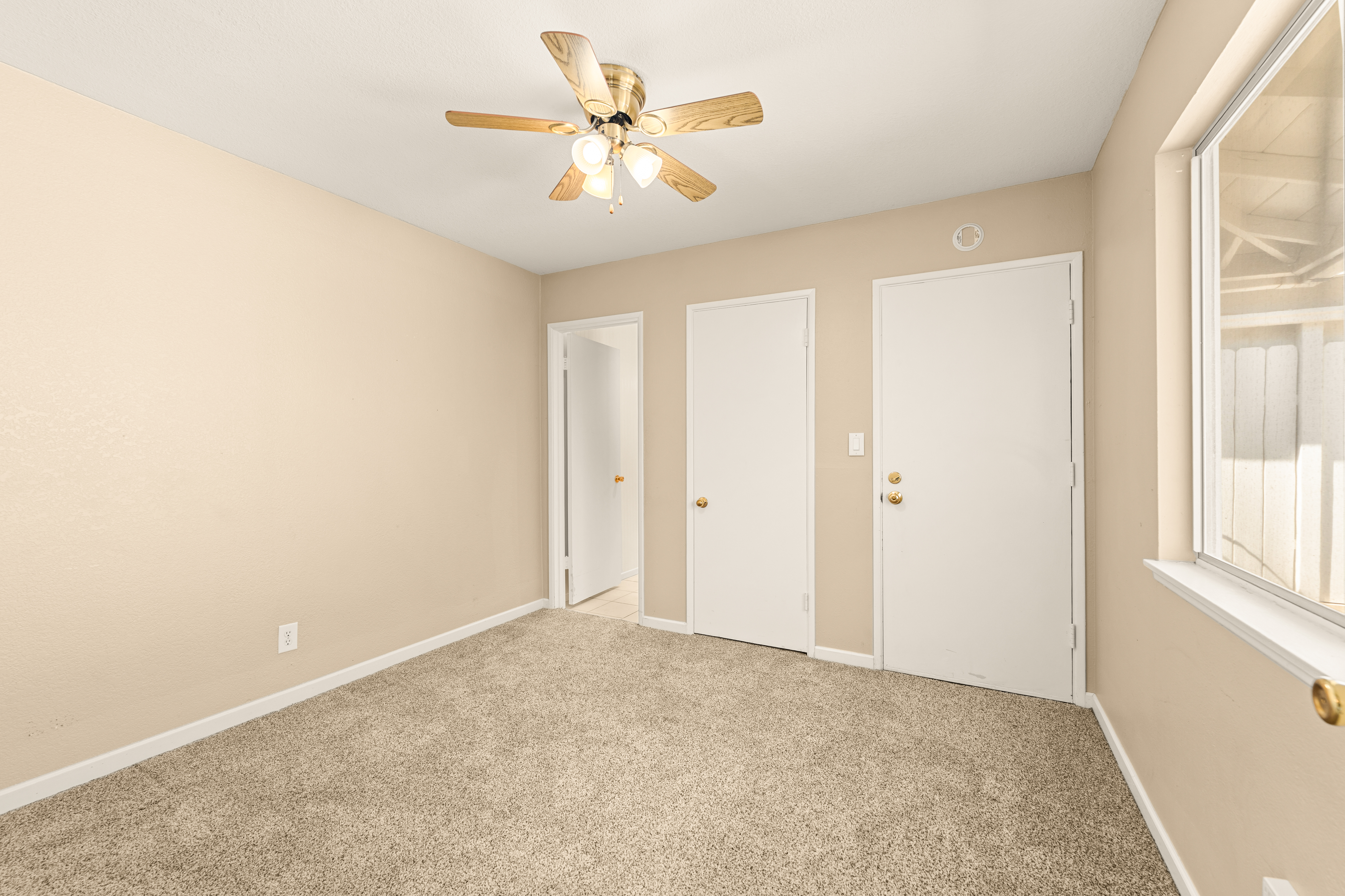  11 West Fiesta Green, Port Hueneme, CA 93041 - 物件實景