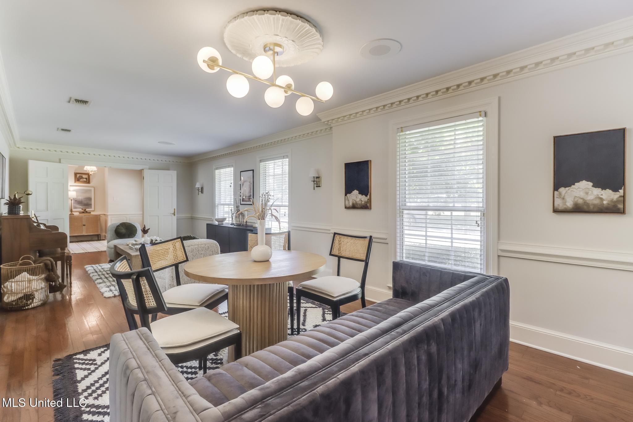 Gulfport, Mississippi, 39507, United States, 4 Bedrooms Bedrooms, ,4 BathroomsBathrooms,Residential,For Sale,1876501